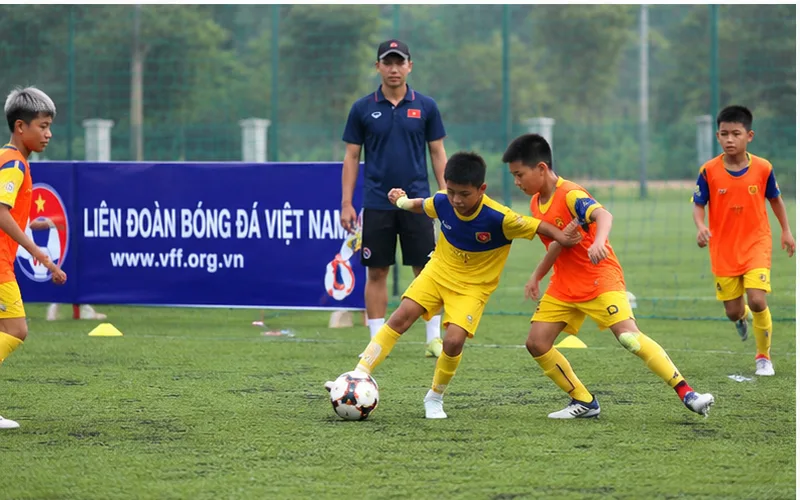feat 1783325025