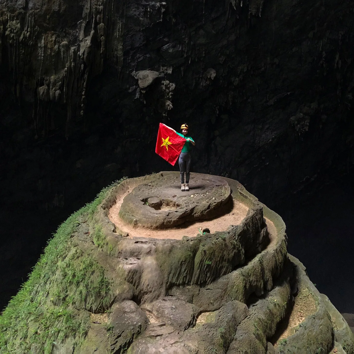 Du lịch hang Sơn Đoòng