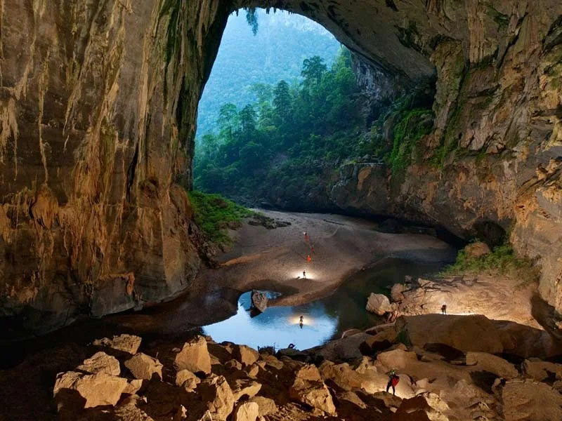 Du lịch hang Sơn Đoòng
